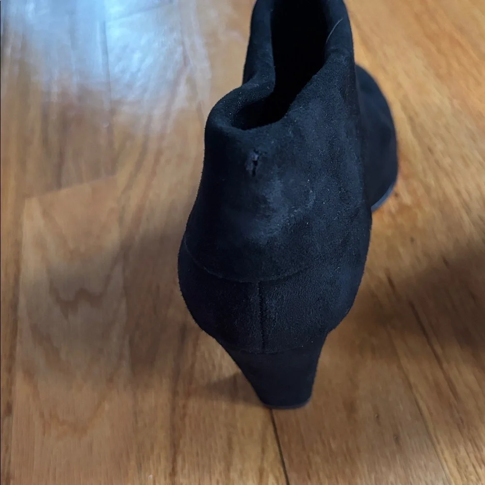 Kate Spade Black Suede Ankle Booties Women’s Size 6.5 - Picture 6 of 7